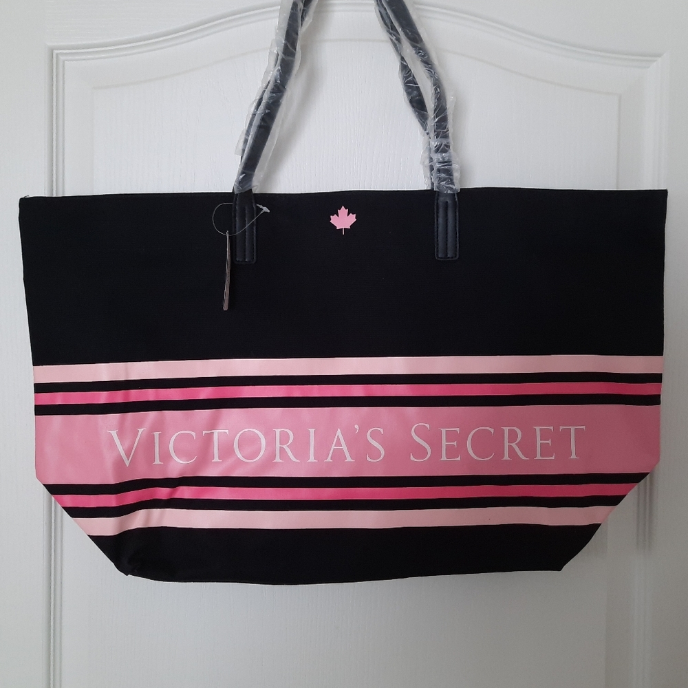 BNWT Victoria's Secret Bag